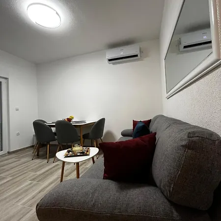 Twin Apartments Ivanica Extérieur photo