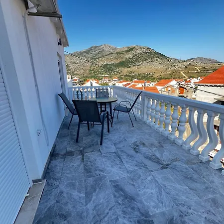 Twin Apartments Ivanica Extérieur photo
